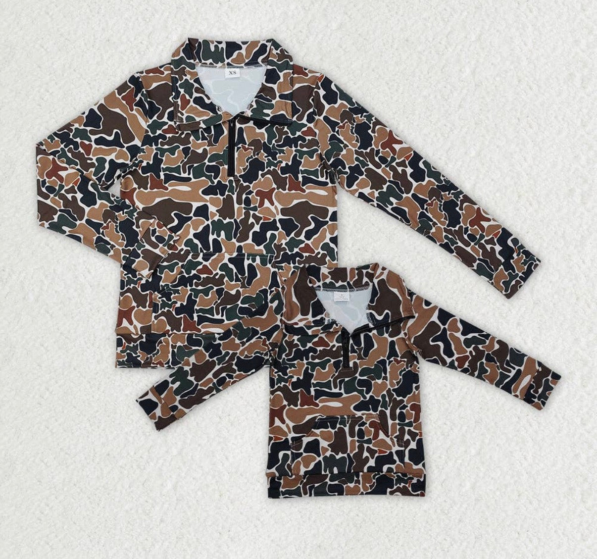 Women's dark Camo pullover